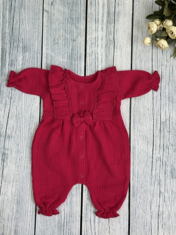Купить оптом 337-Ф. Комбинезон с бантом для девочки из муслина, хлопок 100%, размеры 56,62,68, фуксия в Рязани